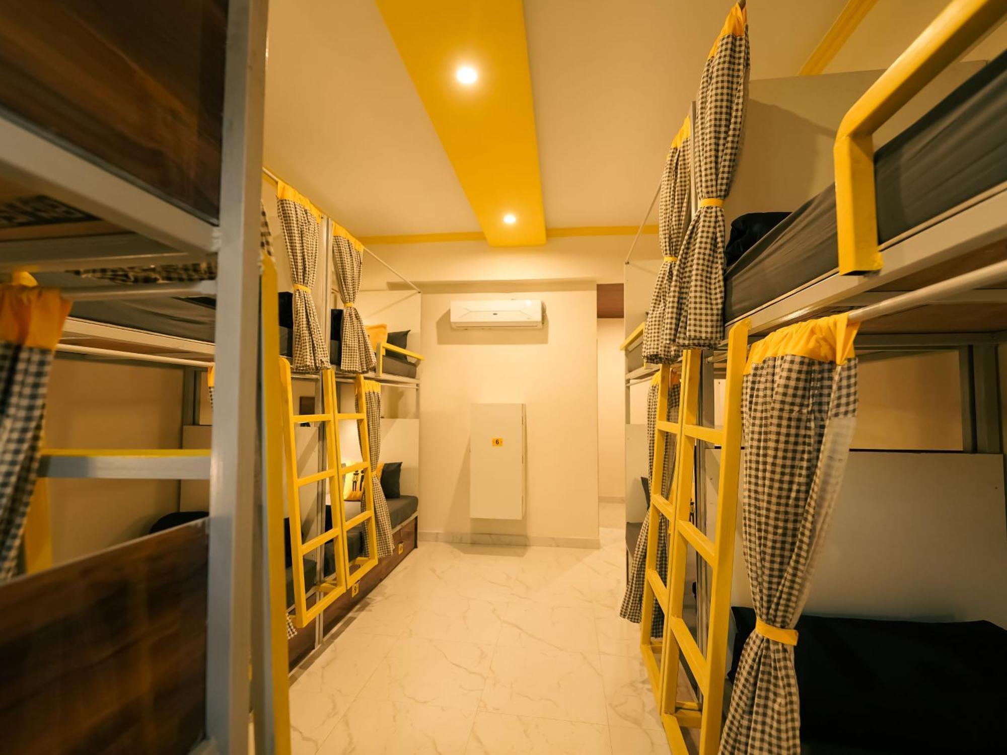 The Hosteller Rishikesh, Upper Tapovan Esterno foto