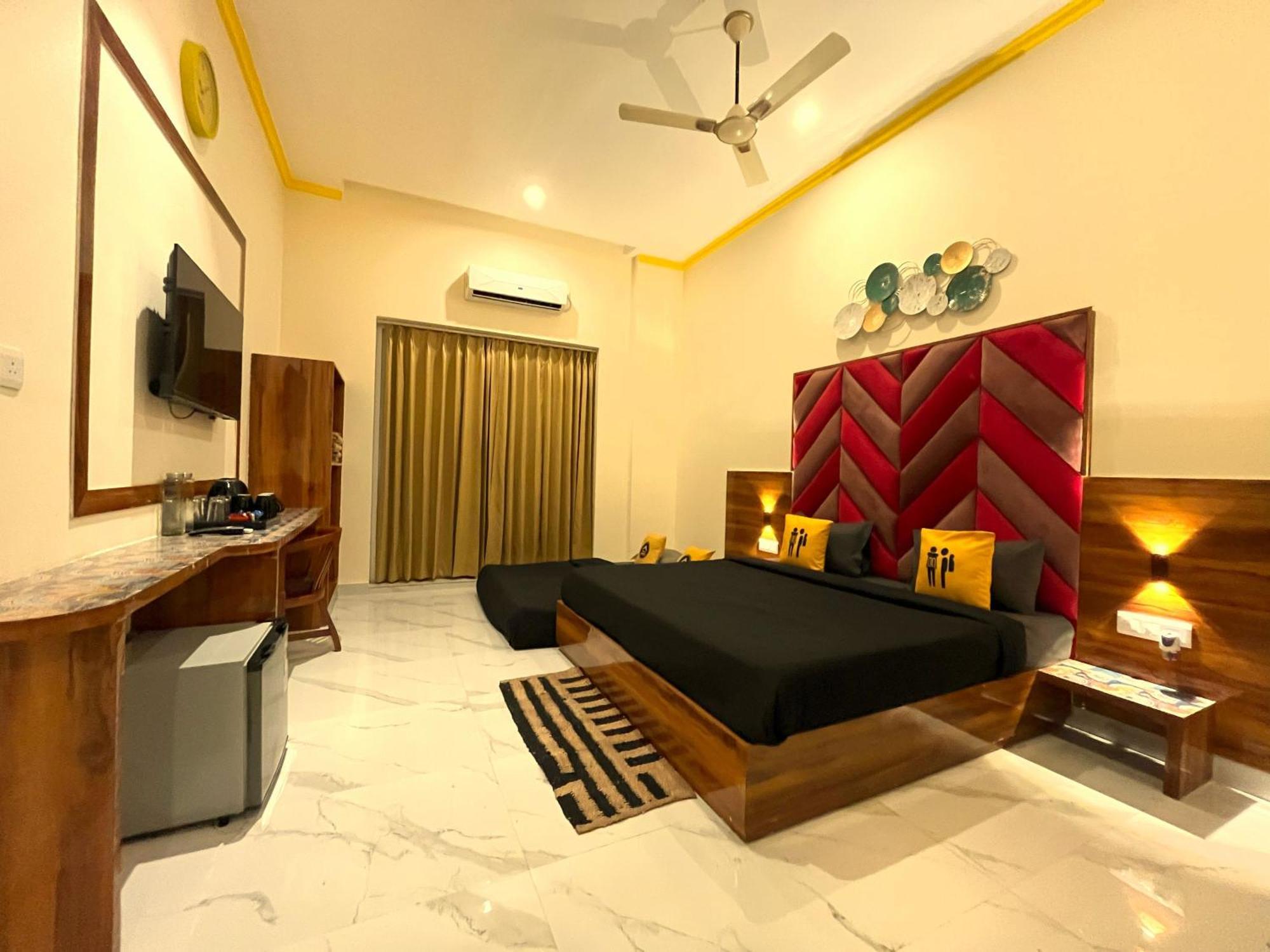 The Hosteller Rishikesh, Upper Tapovan Esterno foto