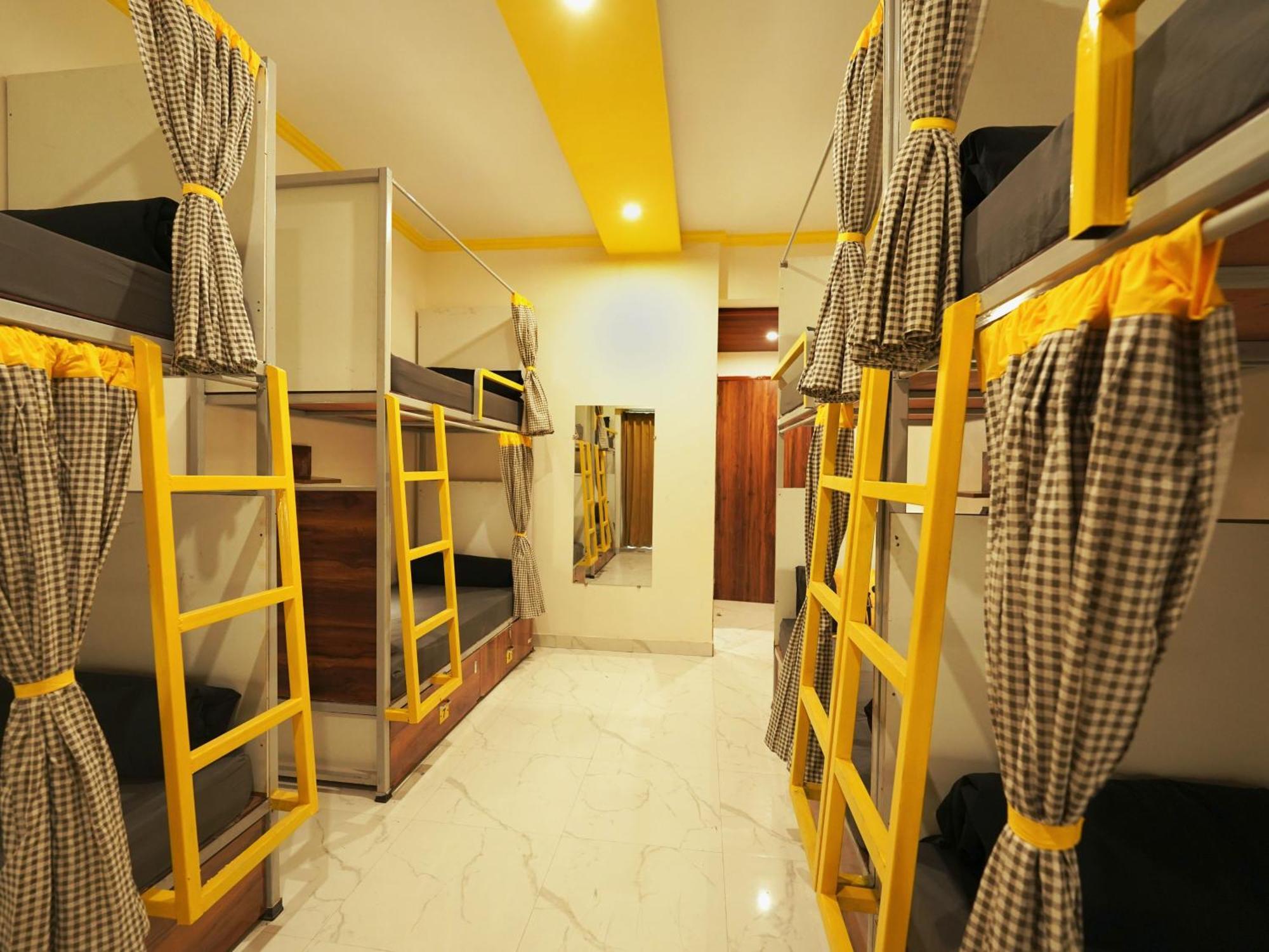 The Hosteller Rishikesh, Upper Tapovan Esterno foto