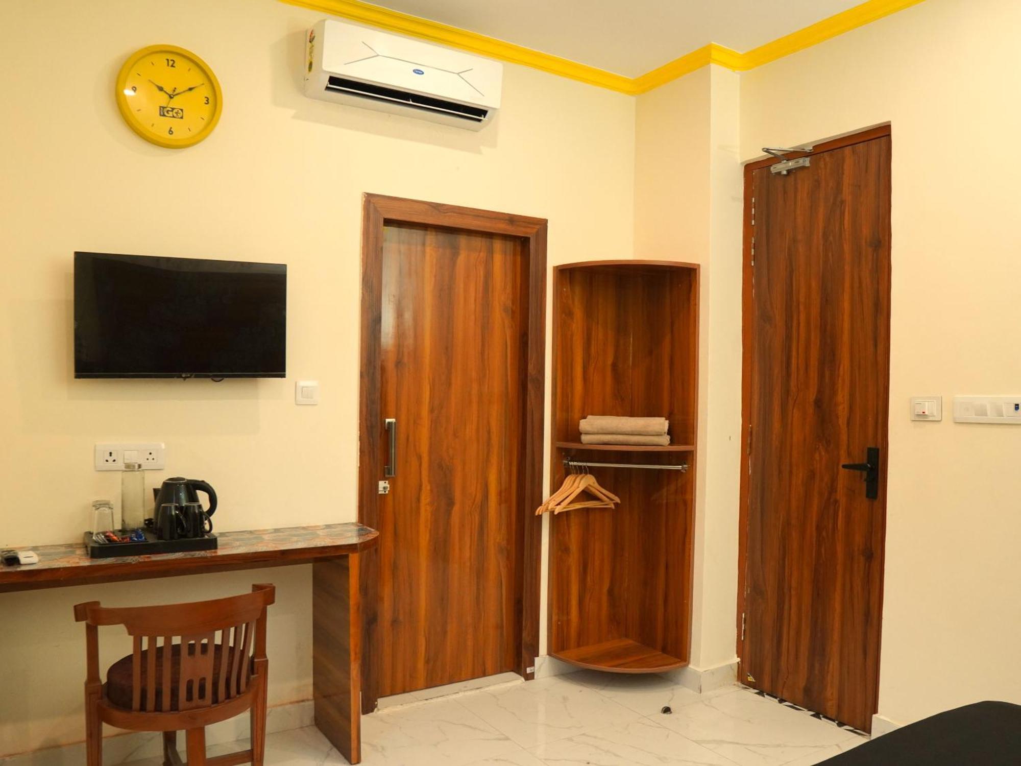 The Hosteller Rishikesh, Upper Tapovan Esterno foto