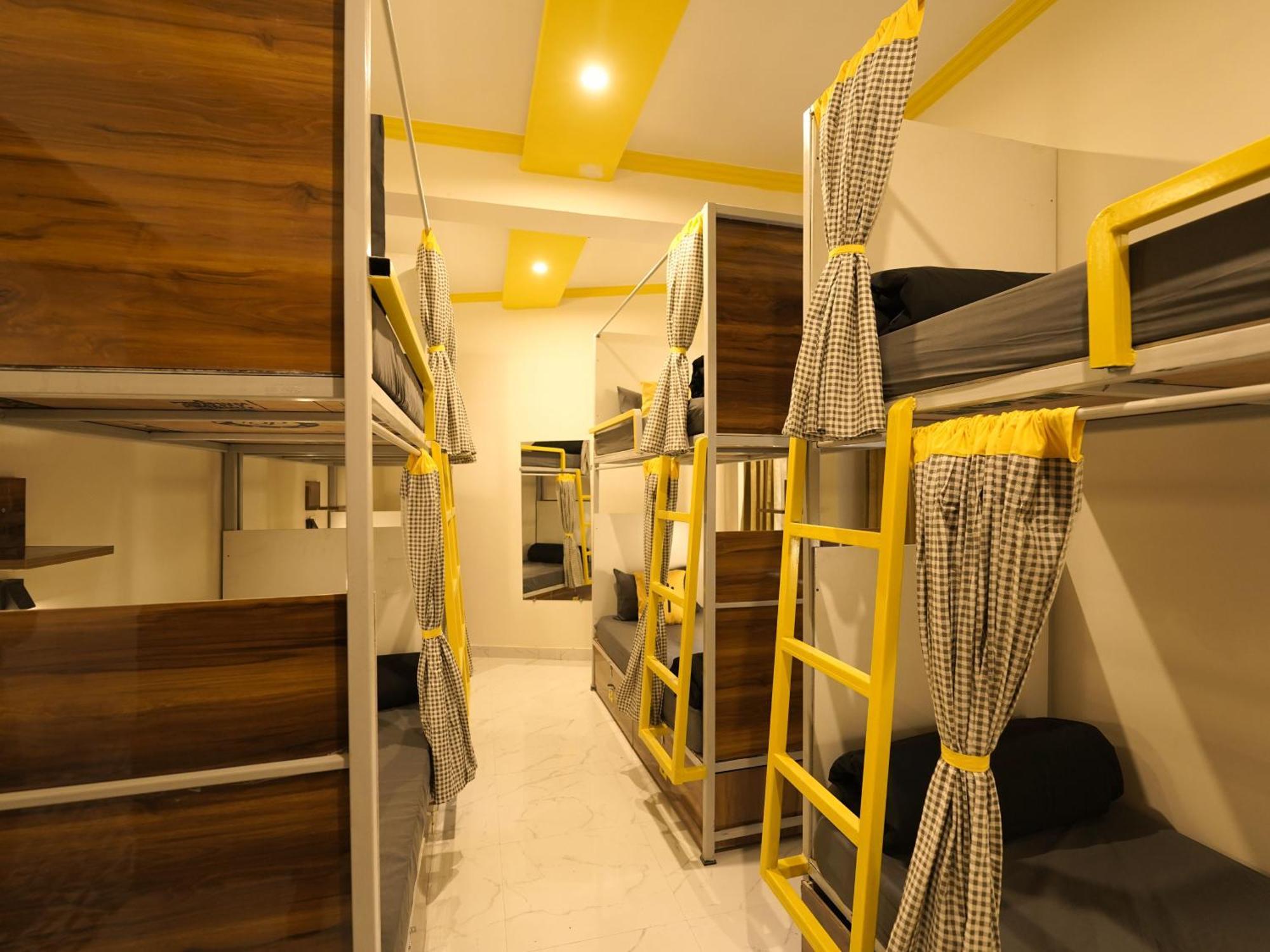 The Hosteller Rishikesh, Upper Tapovan Esterno foto